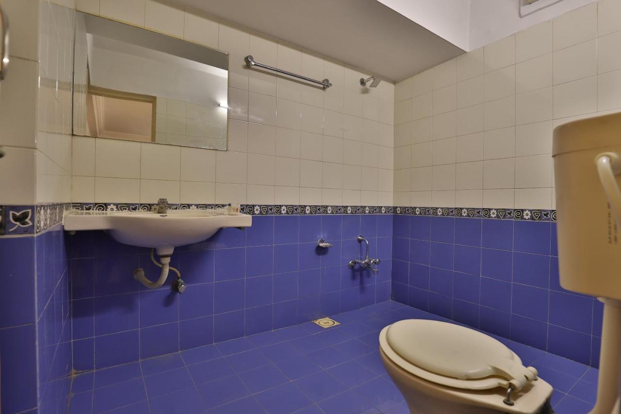 Oyo 10044 Hotel Dudawat Amhedabad Dış mekan fotoğraf